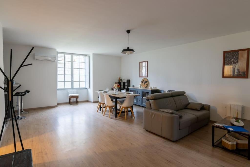 Superbe Appartement Saumur Exterior foto